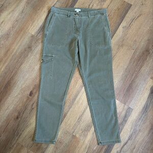J. Jill NWT Light Dusty Olive Slim Leg Cargo Pants Sz. 10